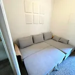 Apartment Historic Downtown By The Sea With King Bed *
