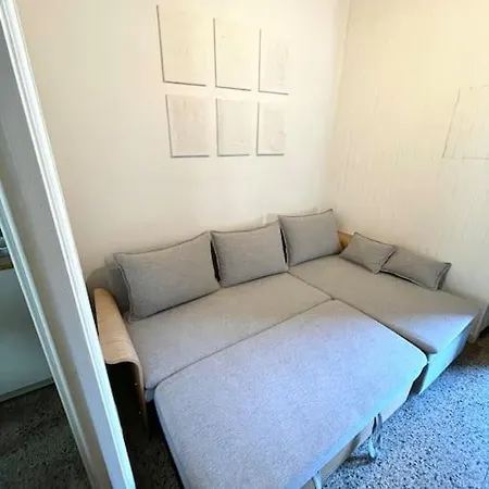 Apartment Historic Downtown By The Sea With King Bed *